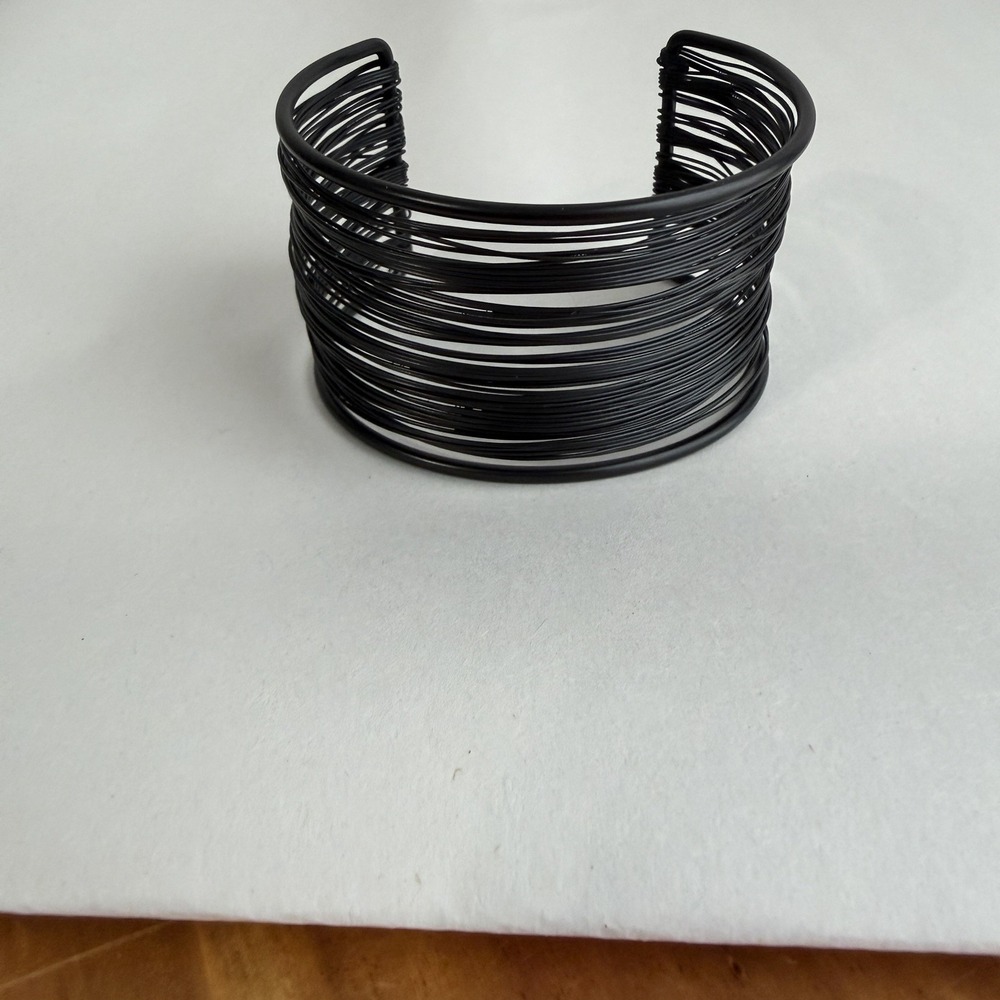 Black Open Metal Wire Adjustable Bracelet Grunge Festival Concert Emo Party Gift